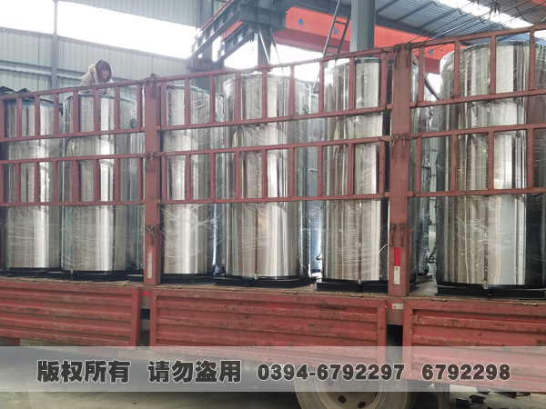立式热水锅炉